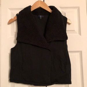 Gap Sherpa Collared Vest